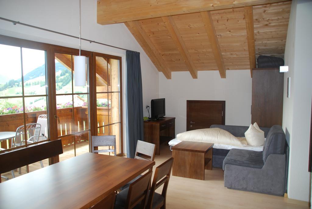 Apartmán Apart Acasa Fiss Pokoj fotografie